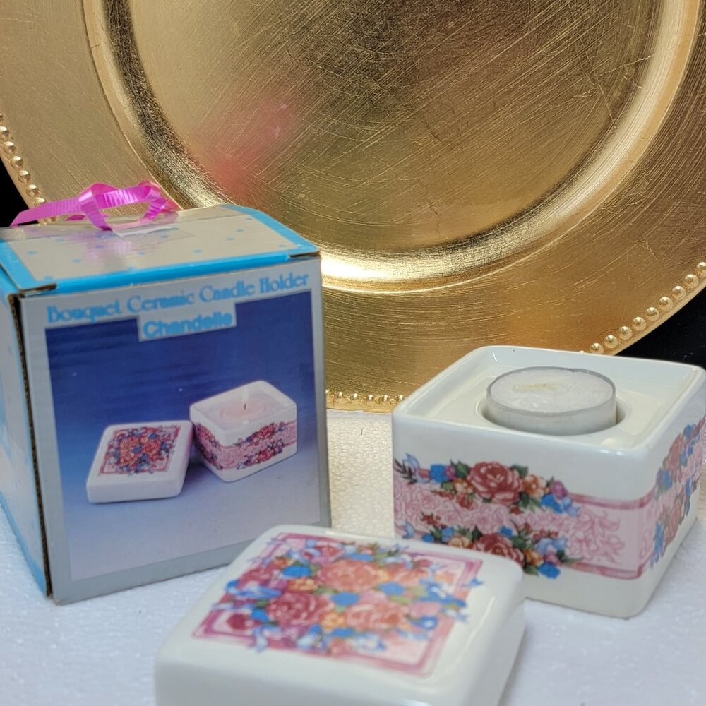 Bouquet Ceramic Candle Holder with Lid Covered with Roses